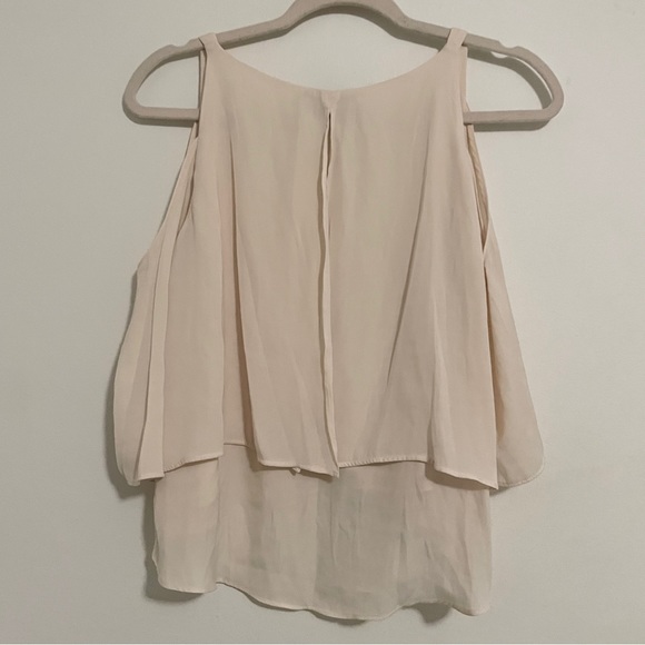 ASTR | Cold Shoulder Blush Top - Picture 4 of 7